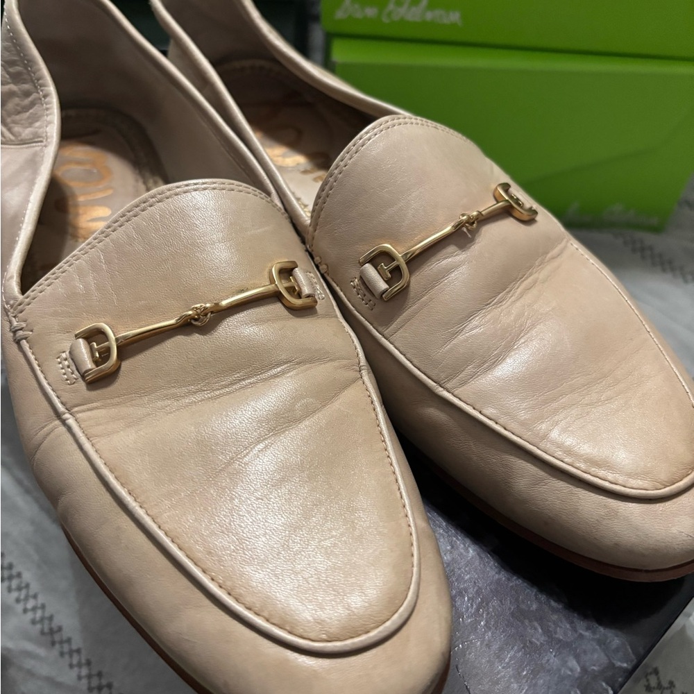 Sam Edelman Cream Loafers with Gold Accents
